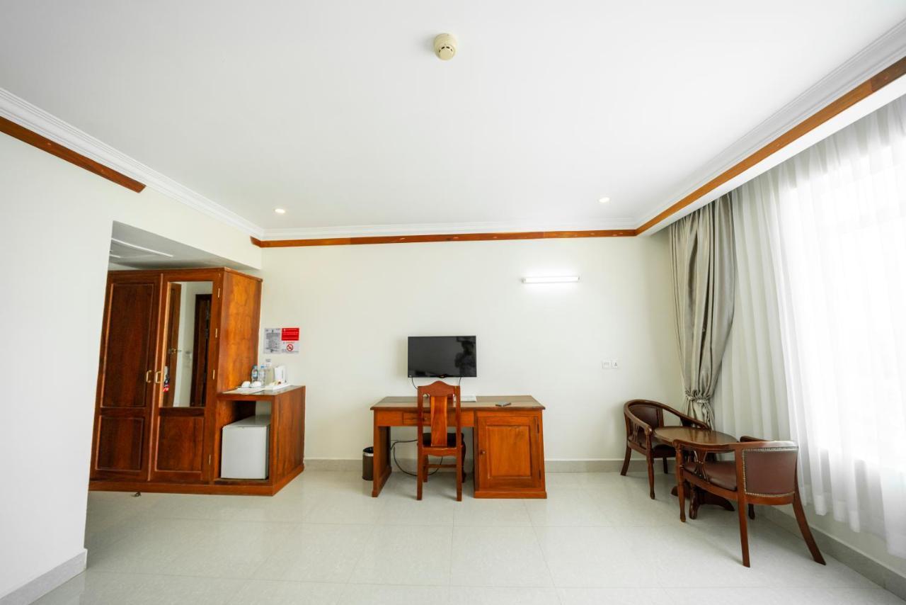 Pursat Riverside Hotel&Spa Exterior foto