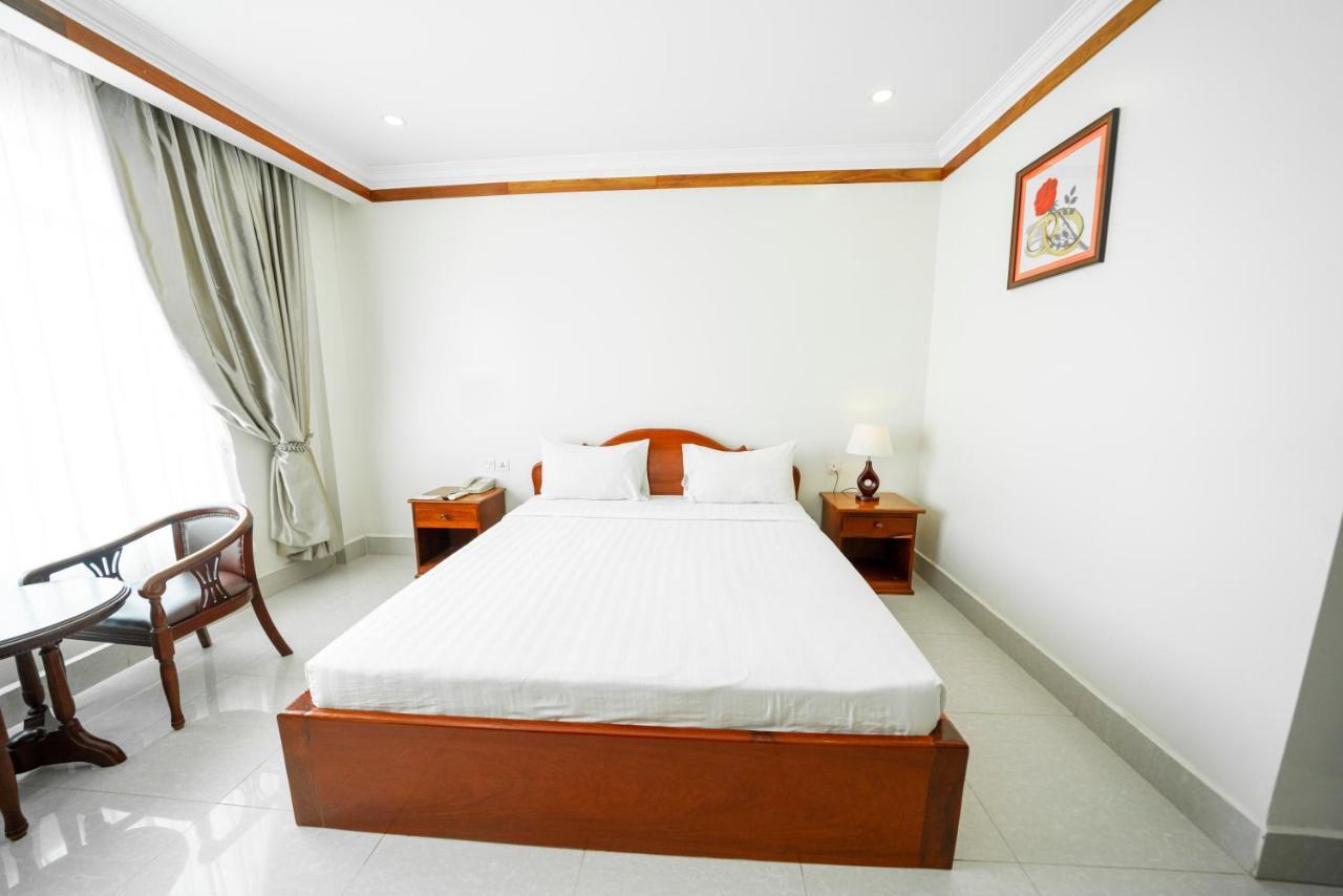 Pursat Riverside Hotel&Spa Exterior foto