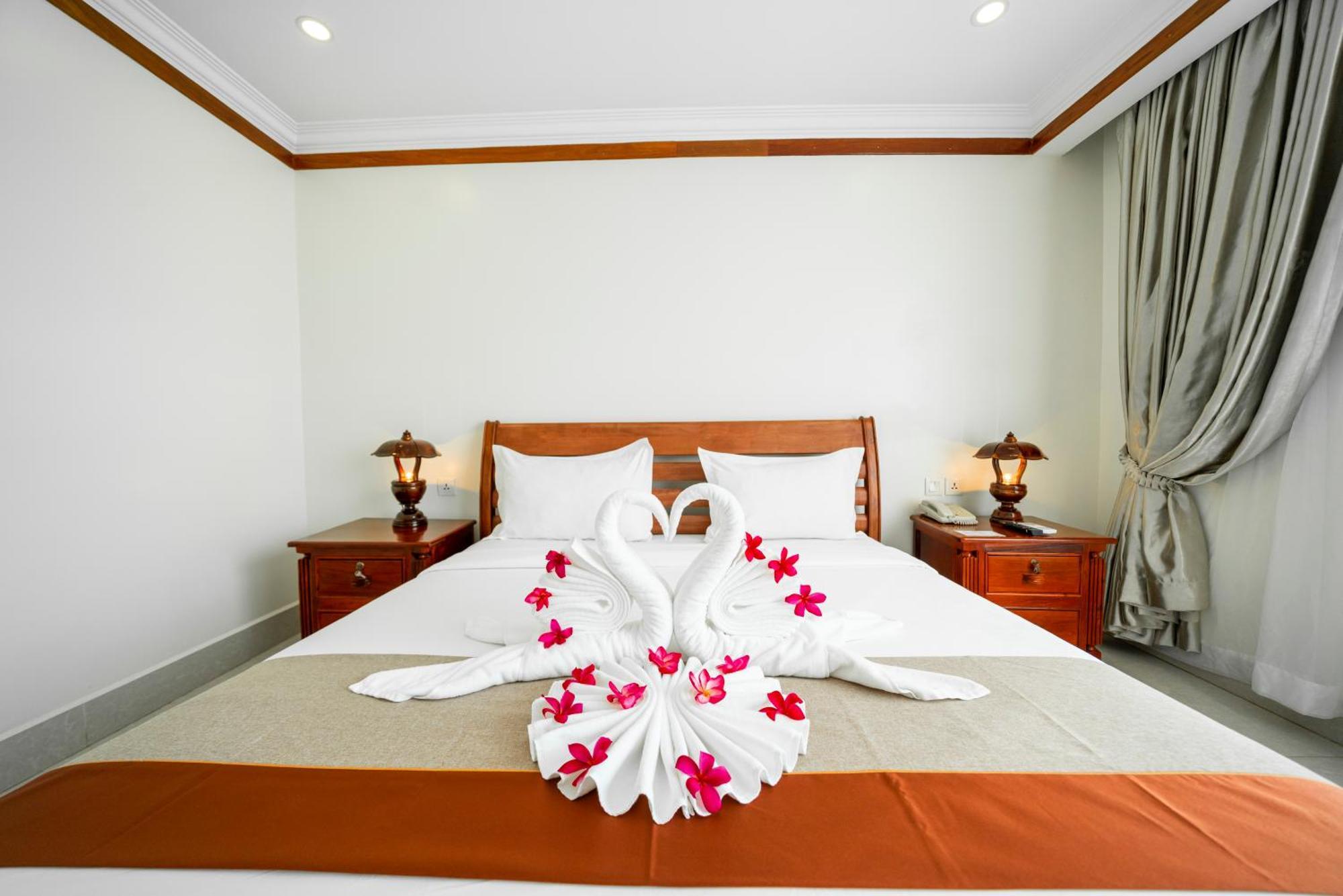 Pursat Riverside Hotel&Spa Exterior foto