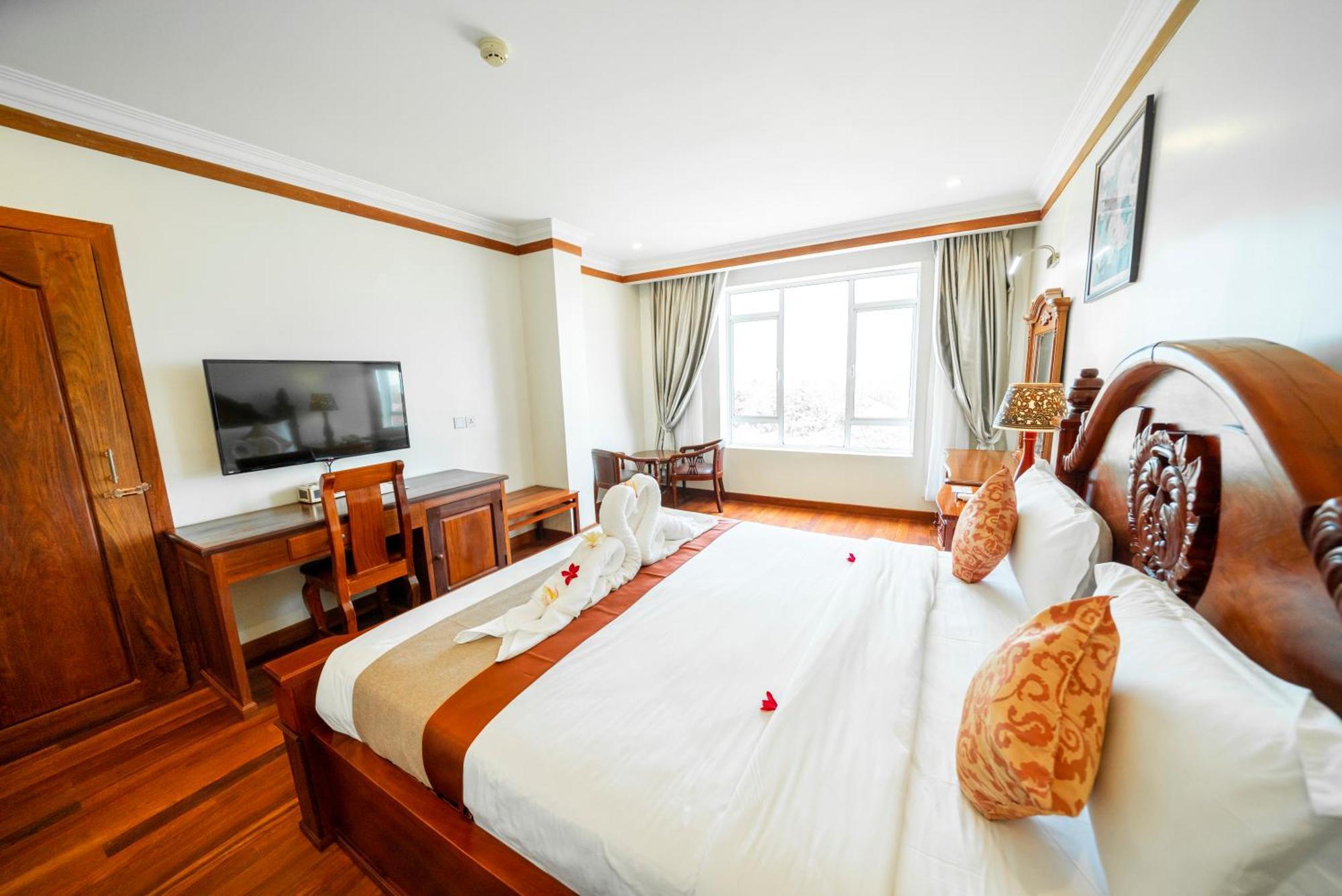 Pursat Riverside Hotel&Spa Exterior foto
