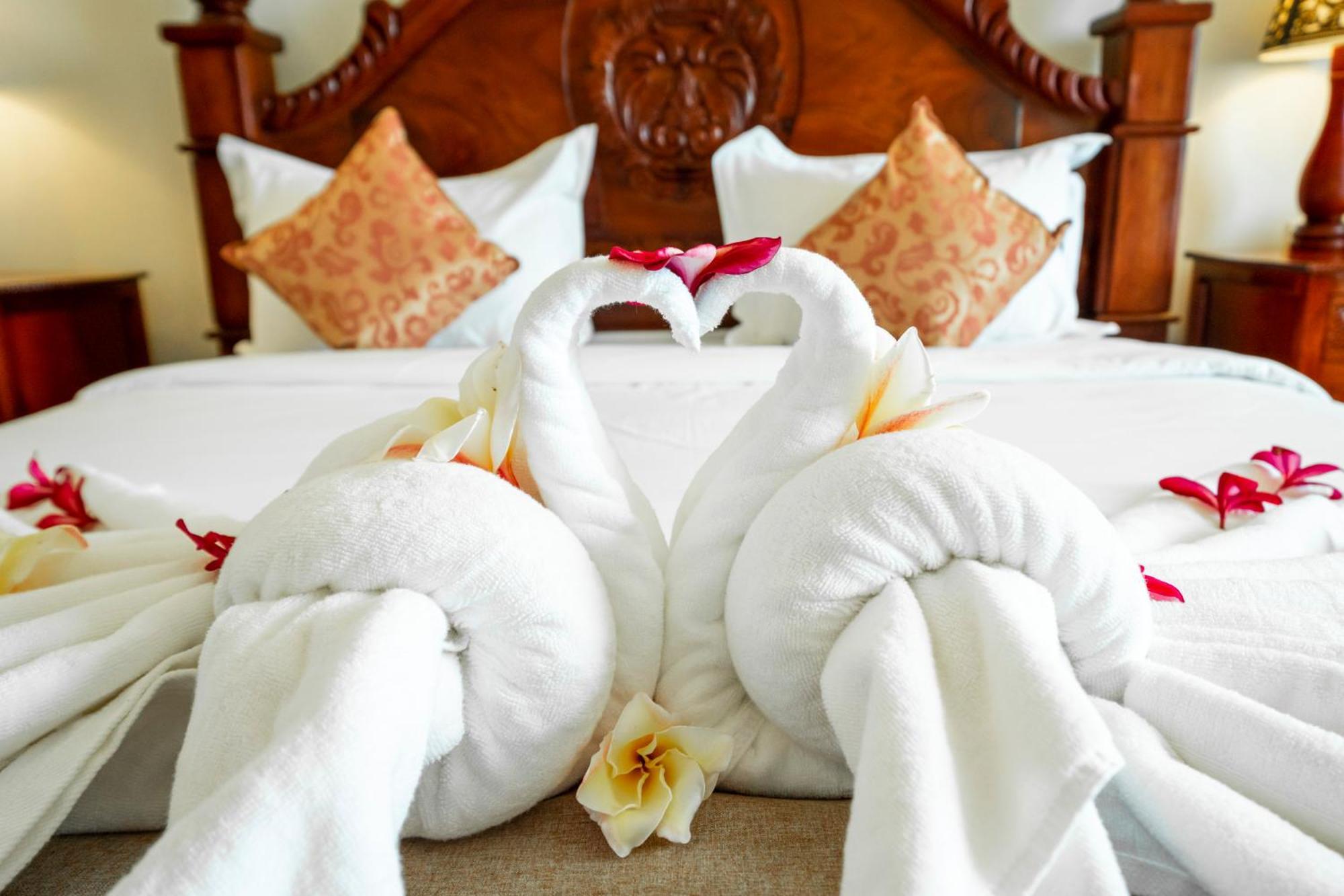 Pursat Riverside Hotel&Spa Exterior foto